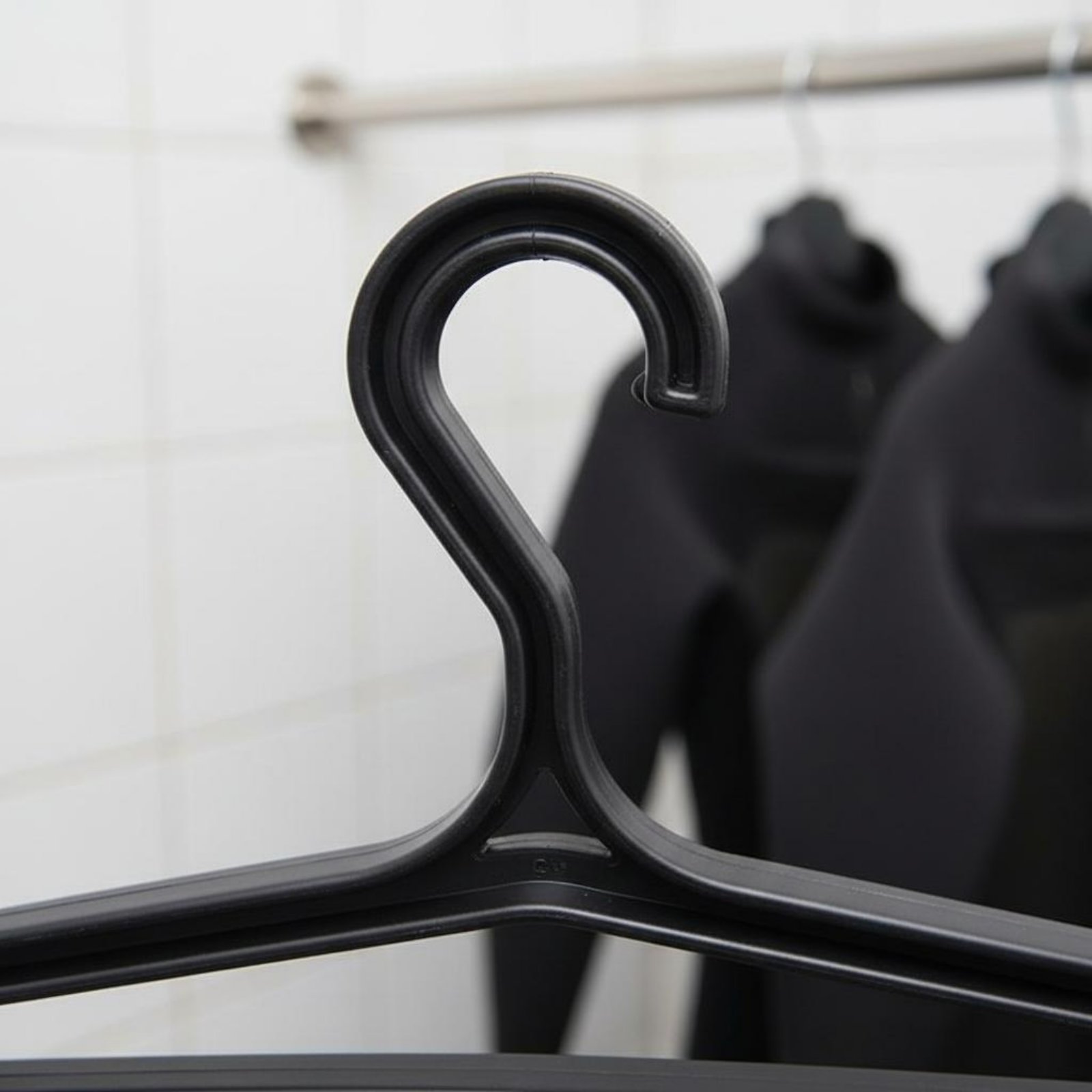 Sports Equipment Drying Rack - Wetsuit Hanger Long-Lasting Diving Suit Hanger